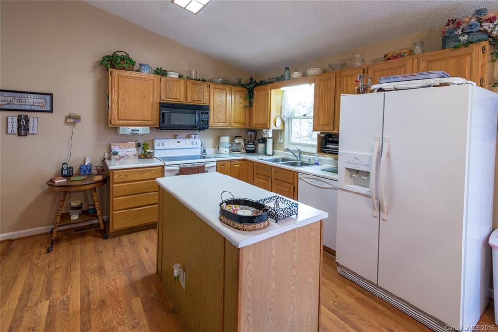 100 Aster Ridge Trail Swannanoa NC 28778