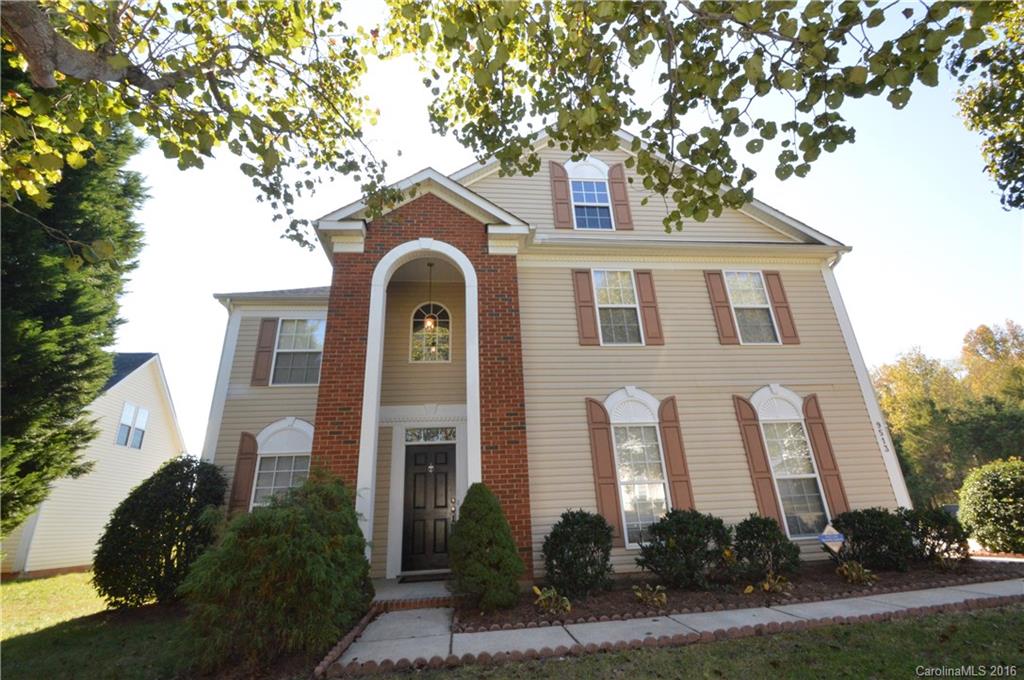 9513 Green Apple Drive Charlotte NC 28215