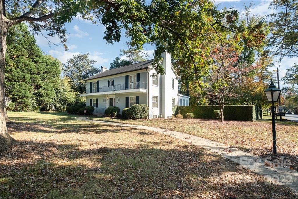 1235 S Wendover Road Charlotte NC 28211