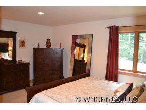 552 Sweetwater Drive Canton NC 28716