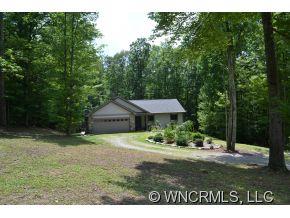 552 Sweetwater Drive Canton NC 28716