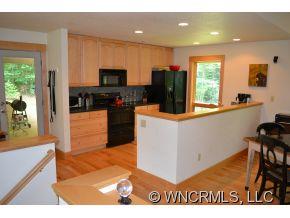 552 Sweetwater Drive Canton NC 28716