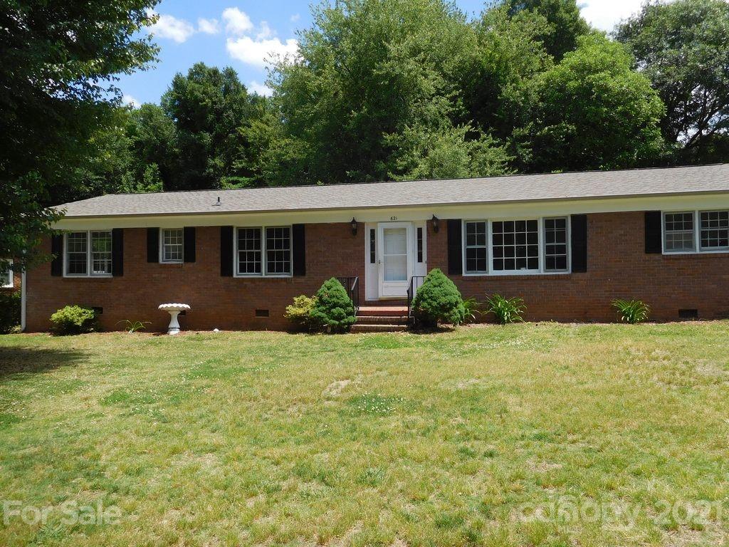 621 Charles Road Shelby NC 28152