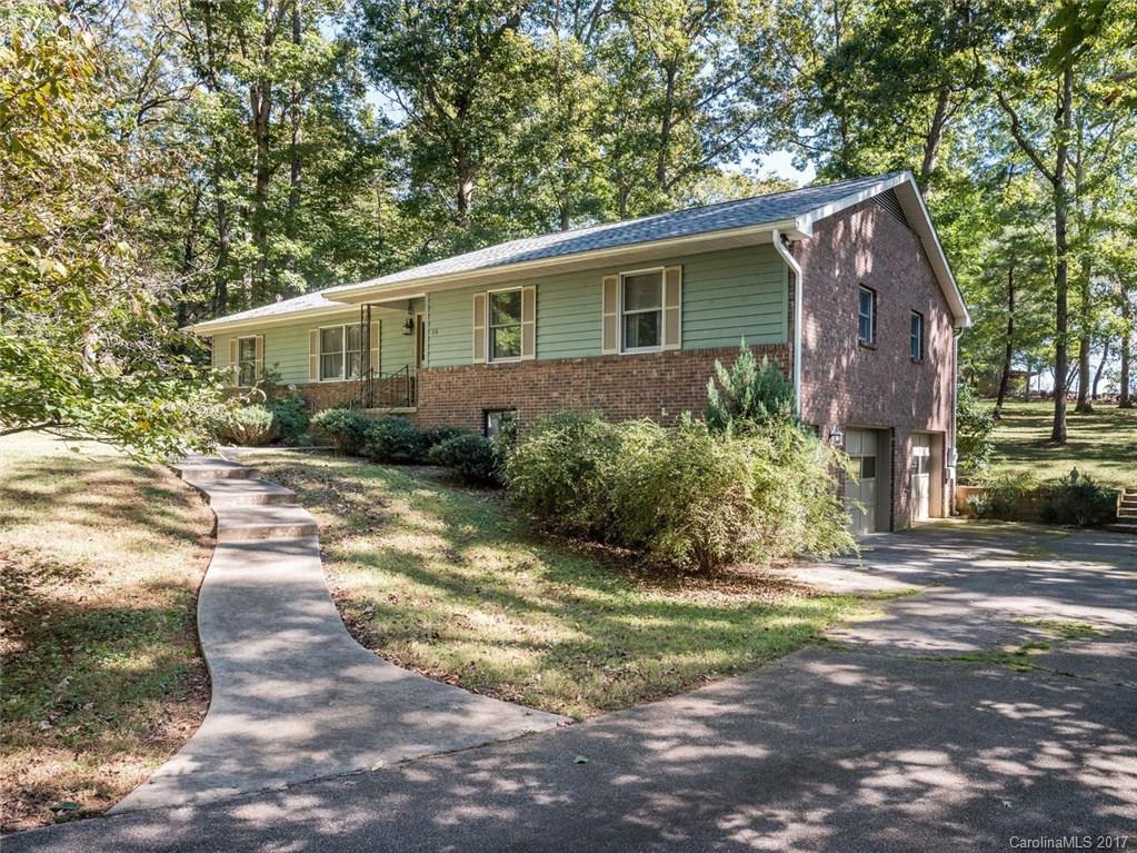10 Erika Lane Arden NC 28704