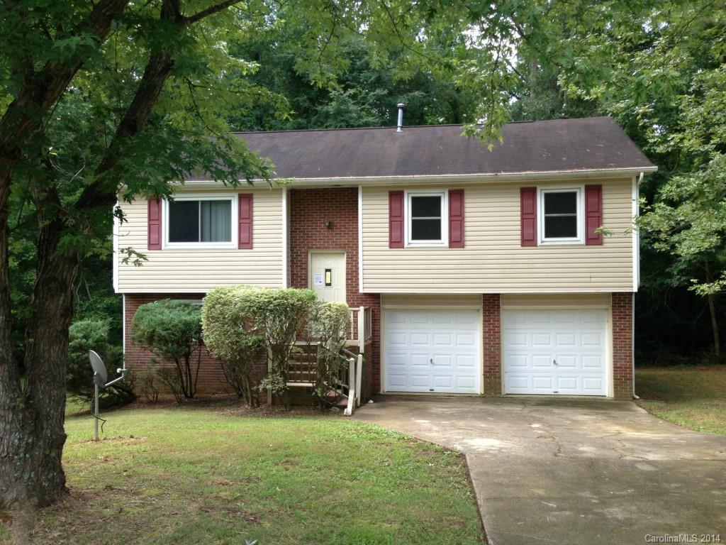 6202 Round Hill Road Charlotte NC 28211