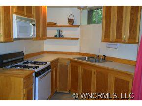 30 Bailey Mountain Road Burnsville NC 28714