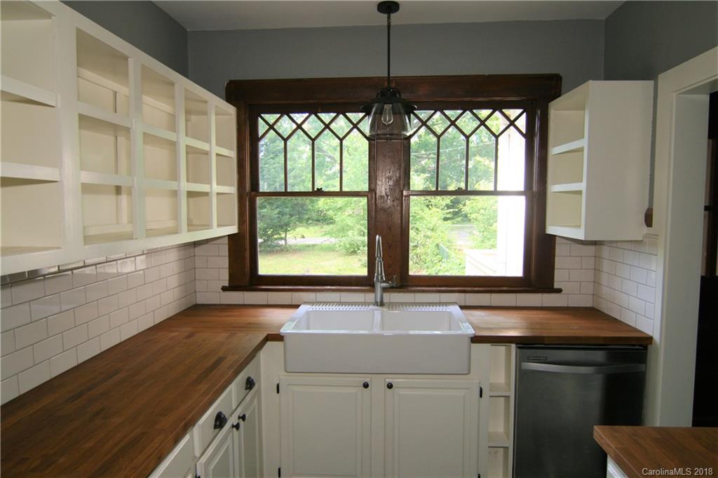186 Onteora Boulevard Asheville NC 28803
