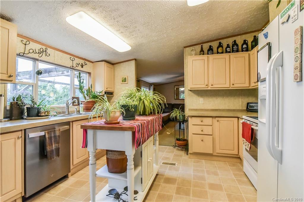 71 Lemon Creek Drive Candler NC 28715