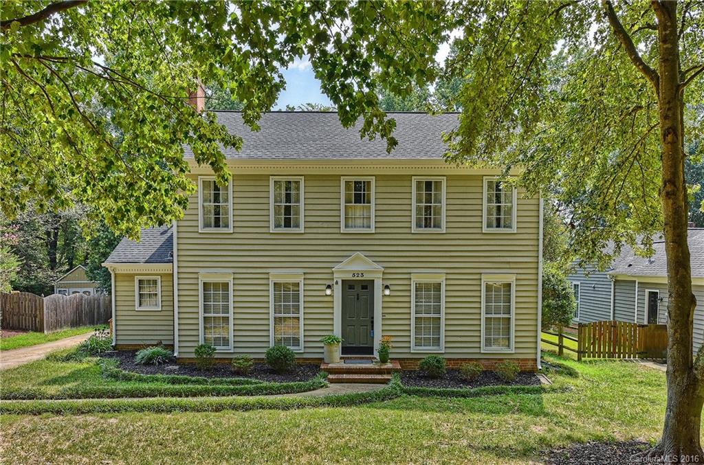 523 Heathermoor Court Charlotte NC 28209