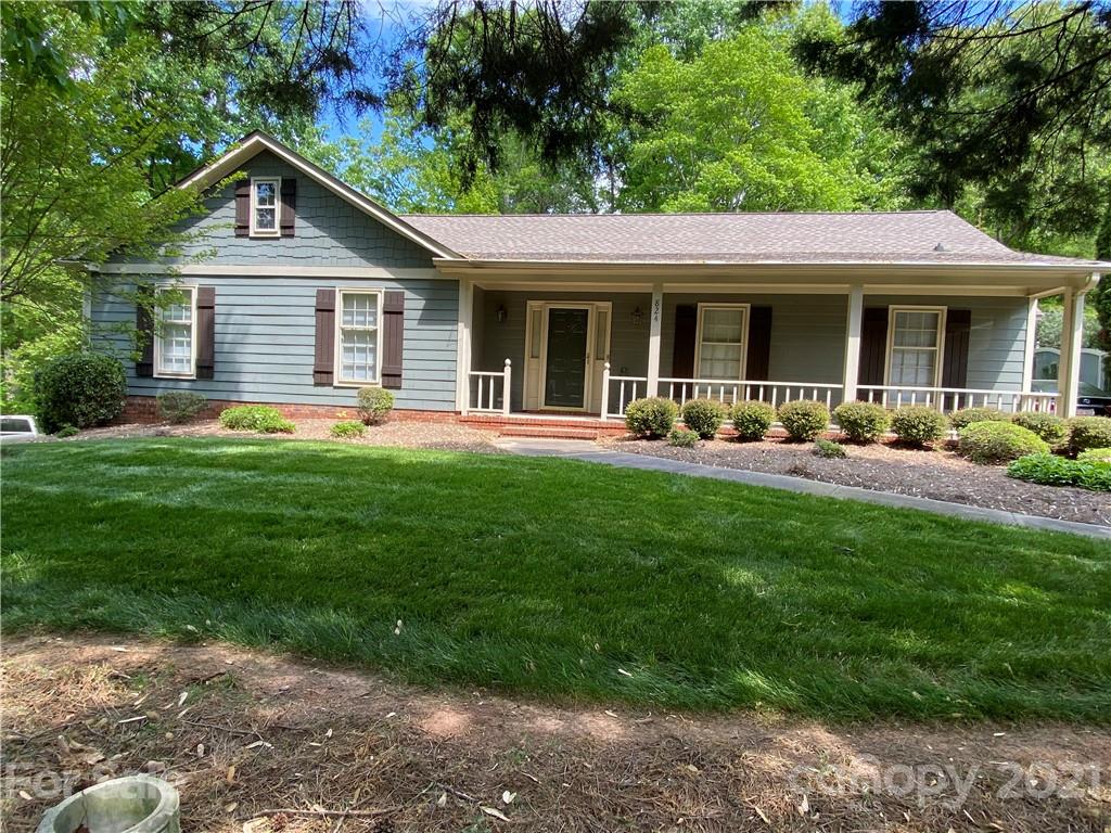 824 Conestoga Drive Charlotte NC 28270