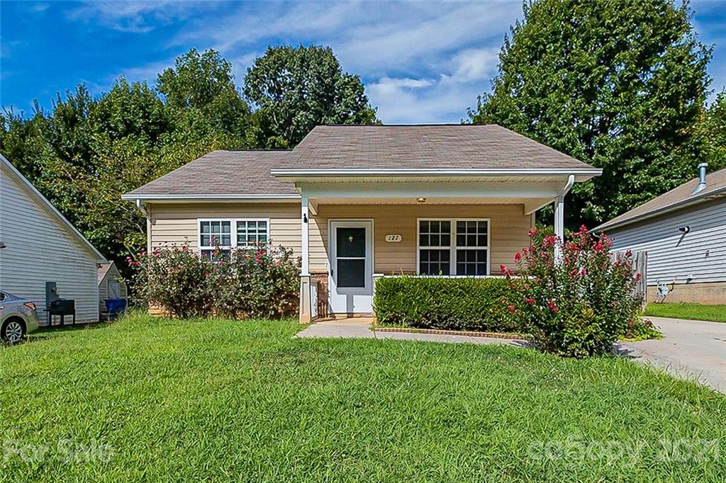 127 Leonard Street Mooresville NC 28115