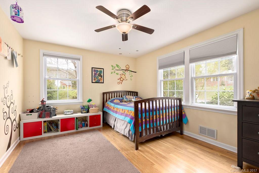 93 School Road Asheville NC 28806