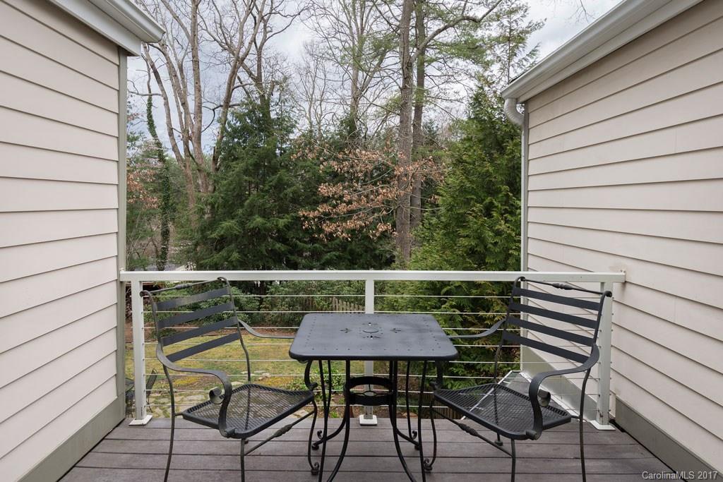 93 School Road Asheville NC 28806