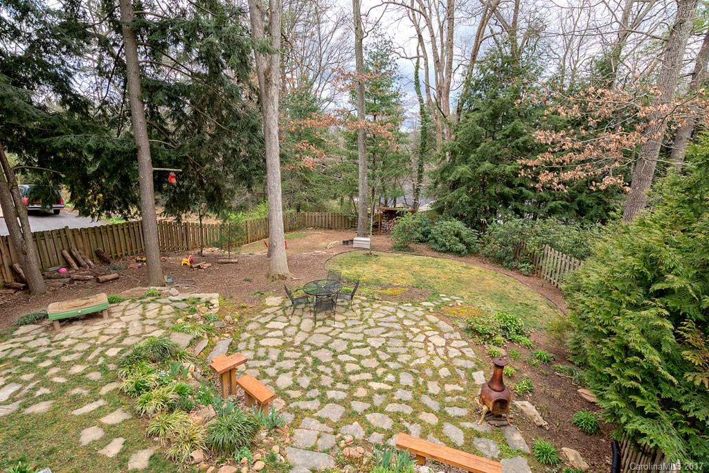 93 School Road Asheville NC 28806