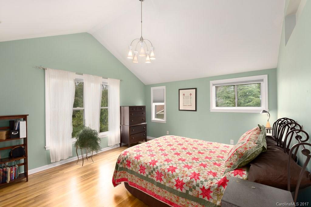 93 School Road Asheville NC 28806