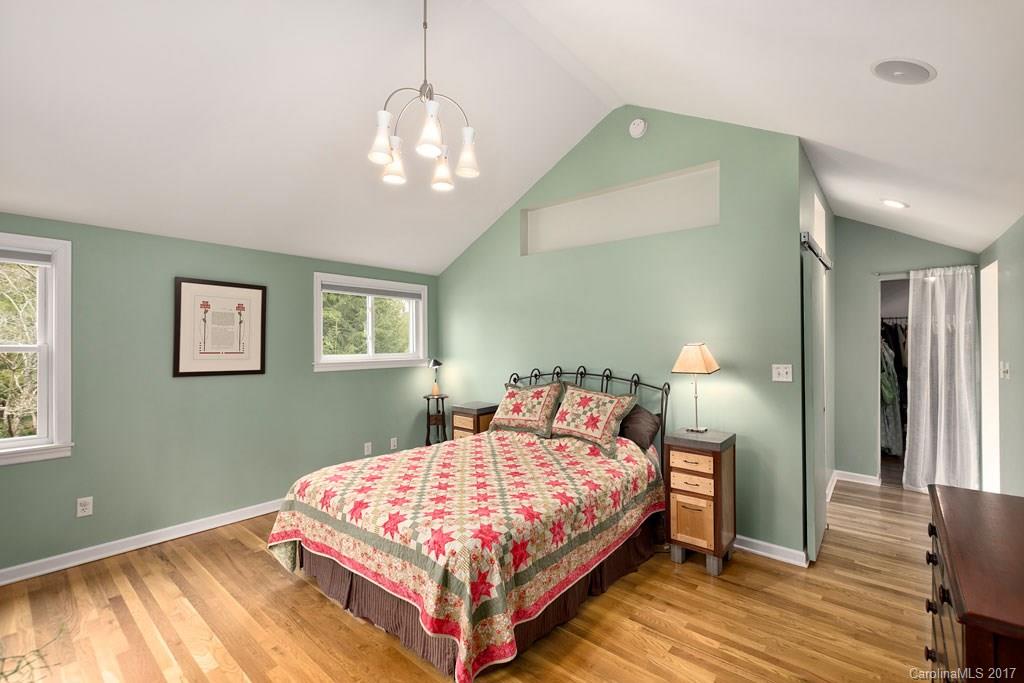93 School Road Asheville NC 28806