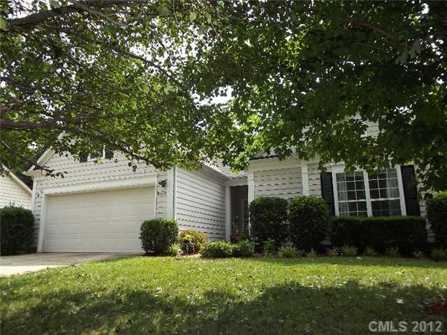 8512 Boxford Court Charlotte NC 28215