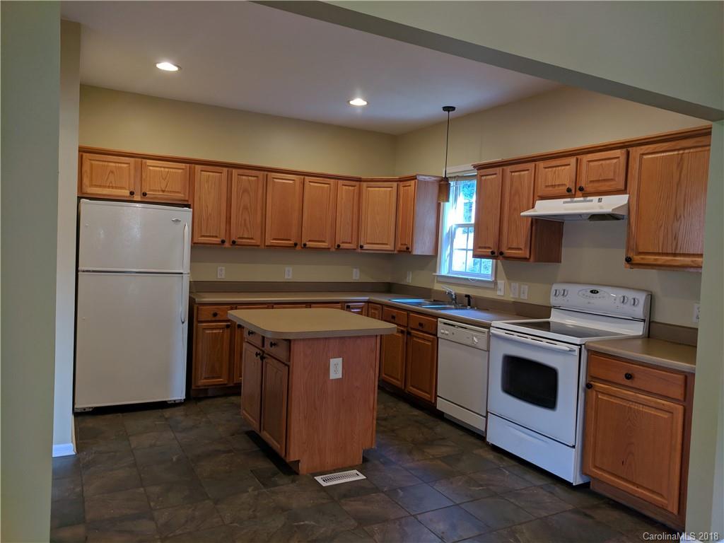 106 Pickers Court Arden NC 28704