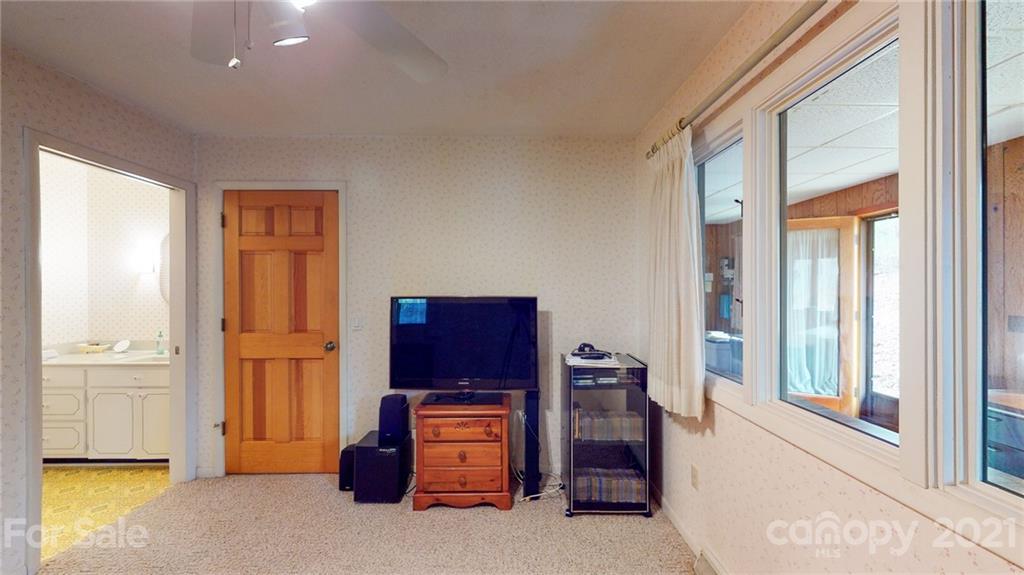 396 Old Leicester Road Asheville NC 28804