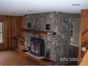 741 Screech Owl Hollow Burnsville NC 28714