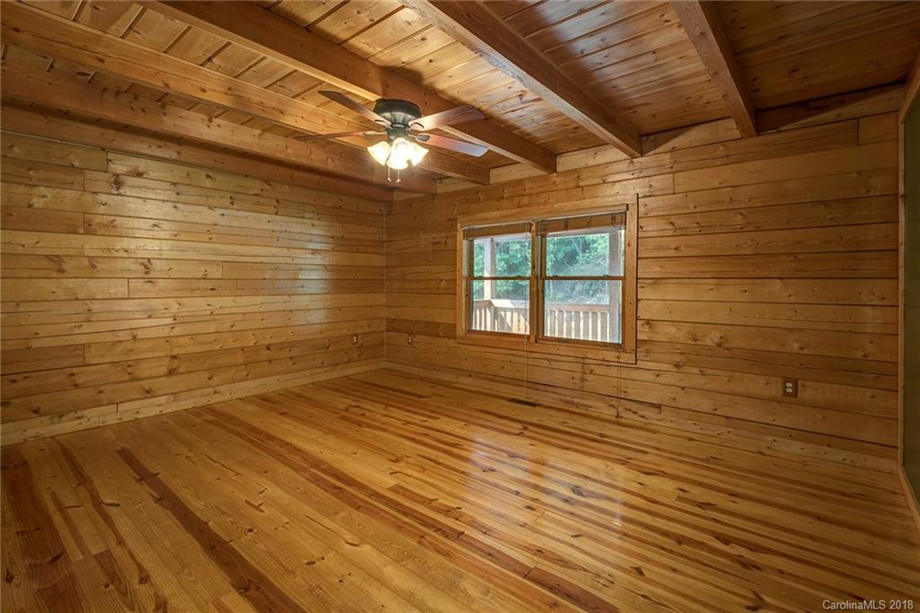 52 Morning Star Drive Leicester NC 28748