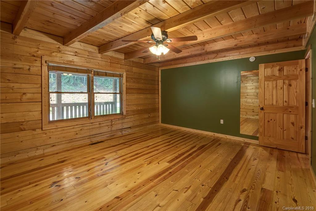 52 Morning Star Drive Leicester NC 28748