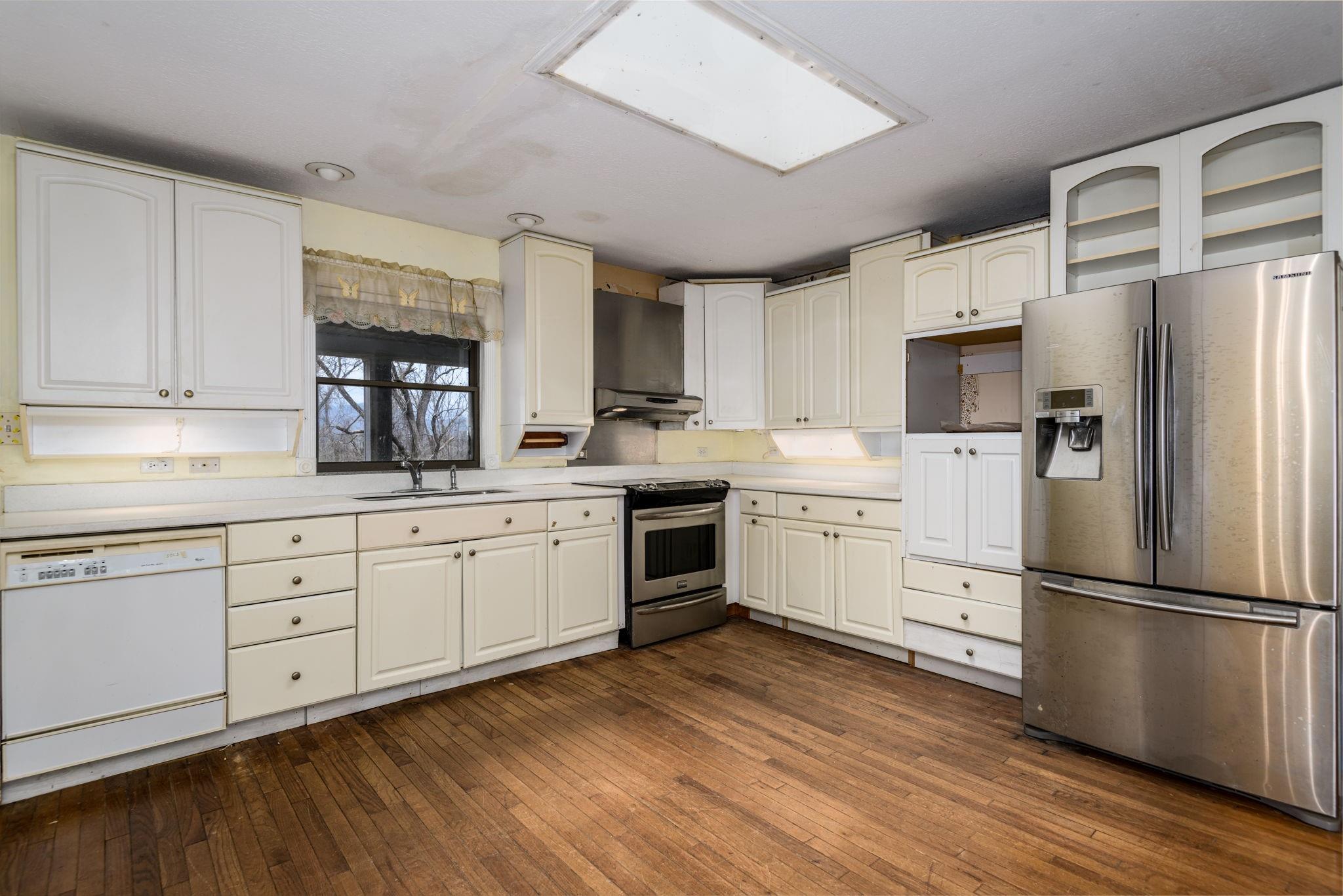 6 Crestview Street Asheville NC 28803