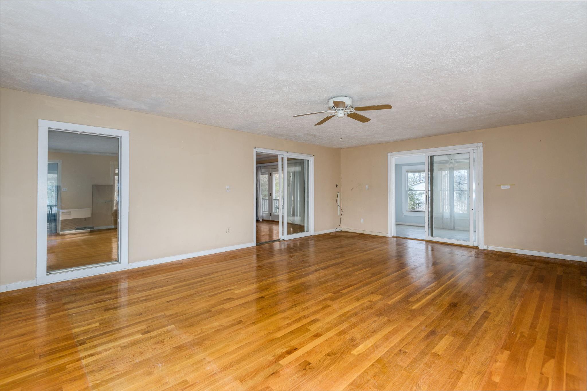 6 Crestview Street Asheville NC 28803