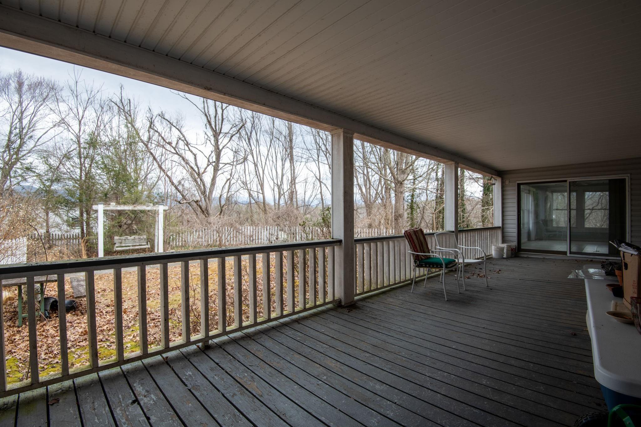6 Crestview Street Asheville NC 28803