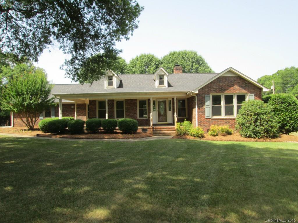 2611 Misty Meadows Lane Harrisburg NC 28075