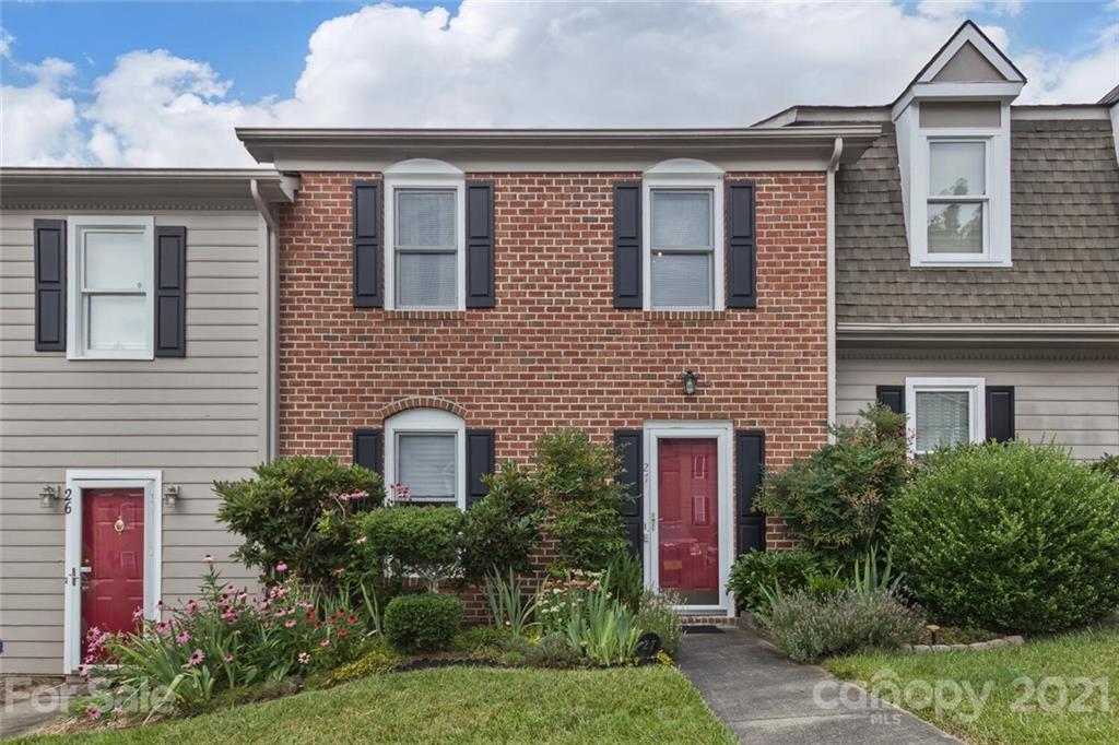 27 Sleepy Hollow Lane Swannanoa NC 28778
