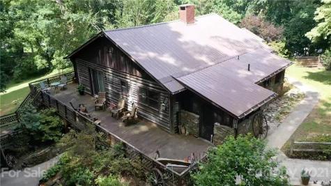 20 Deavermont Circle Asheville NC 28806