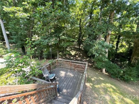 20 Deavermont Circle Asheville NC 28806