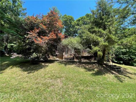20 Deavermont Circle Asheville NC 28806