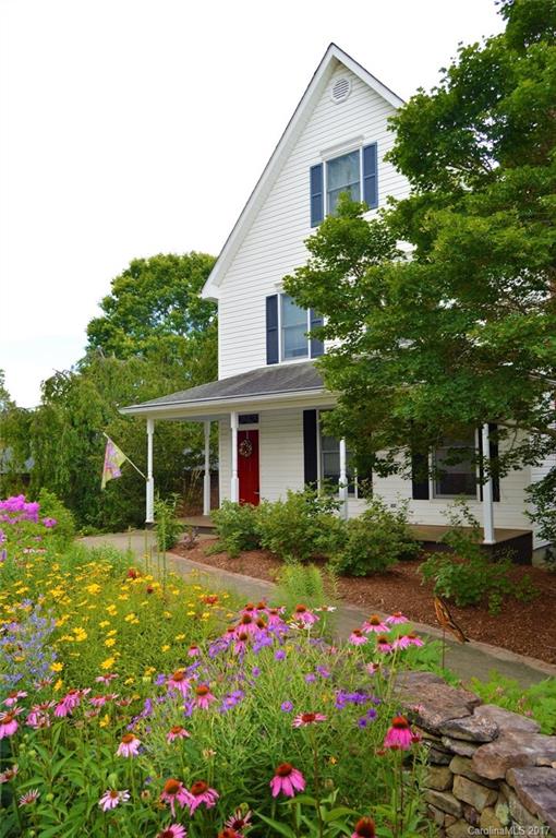 11 Hamburg Drive Weaverville NC 28787