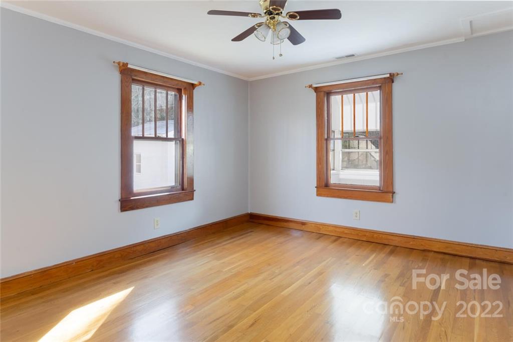 367 Warren Creek Road Candler NC 28715