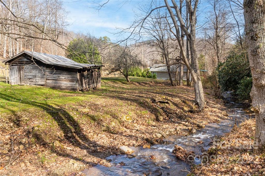 367 Warren Creek Road Candler NC 28715