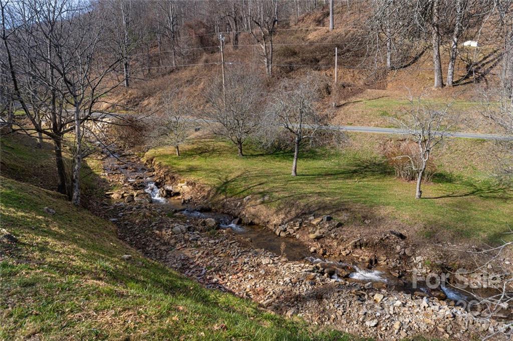 367 Warren Creek Road Candler NC 28715