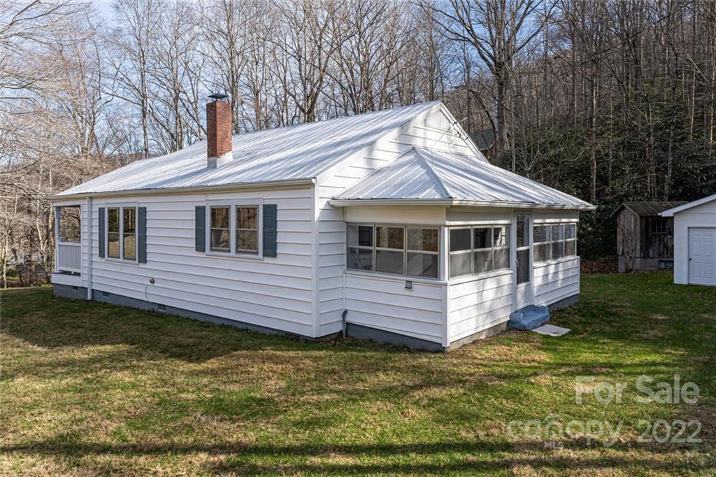 367 Warren Creek Road Candler NC 28715