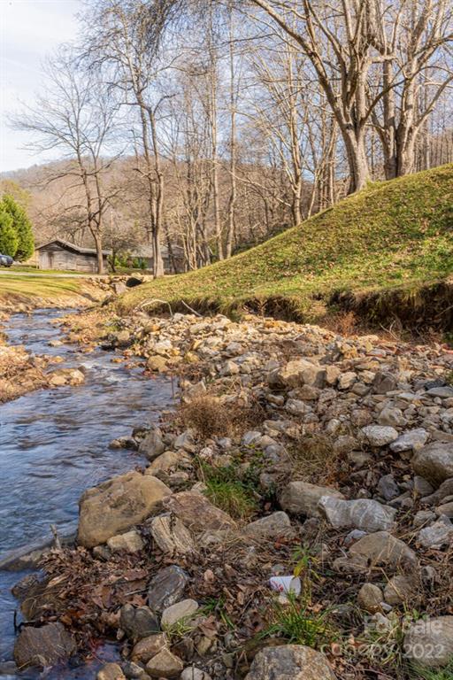 367 Warren Creek Road Candler NC 28715