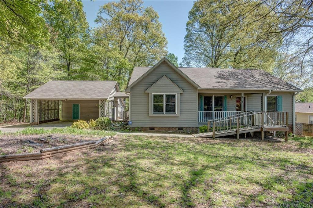 709 Lampwick Court Gastonia NC 28056