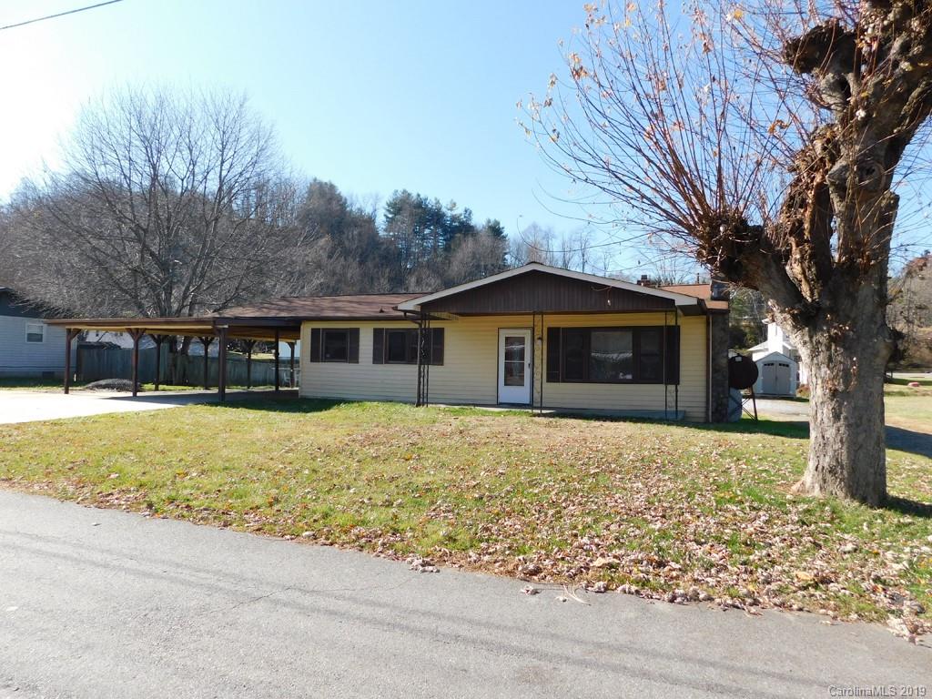336 Hyatt Street Waynesville NC 28786