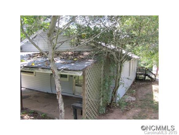 29 Oak Hill Circle Asheville NC 28806