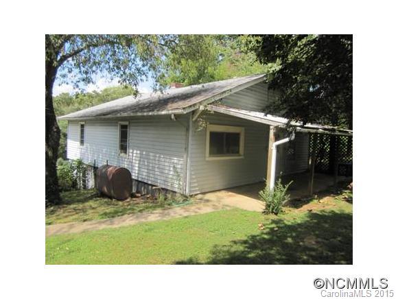 29 Oak Hill Circle Asheville NC 28806