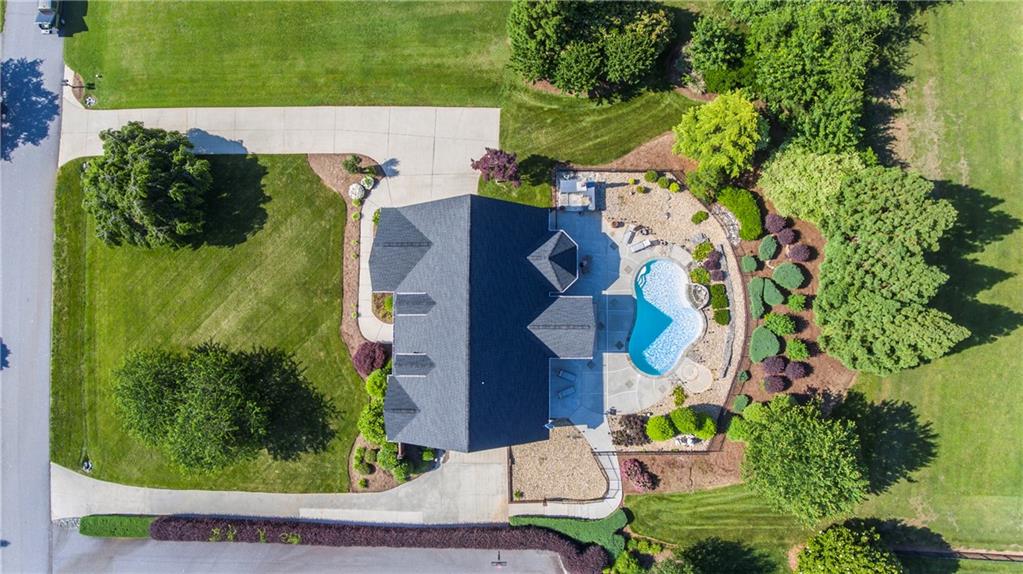 1035 Horse Rock Road Hickory NC 28602