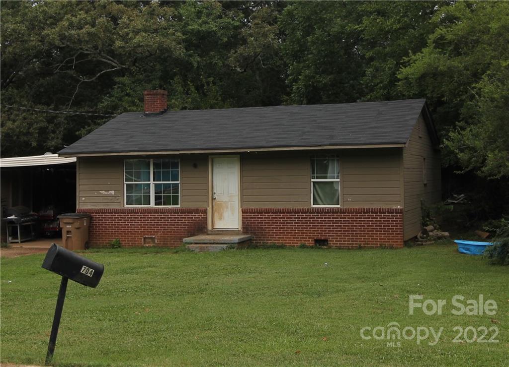 704 Calvary Street Shelby NC 28150
