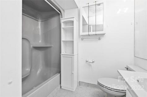 24 Botany Drive Asheville NC 28805