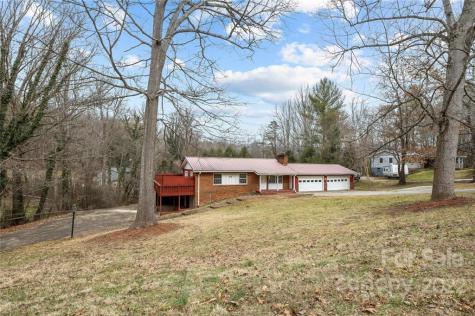 24 Botany Drive Asheville NC 28805
