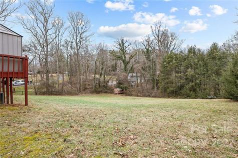 24 Botany Drive Asheville NC 28805