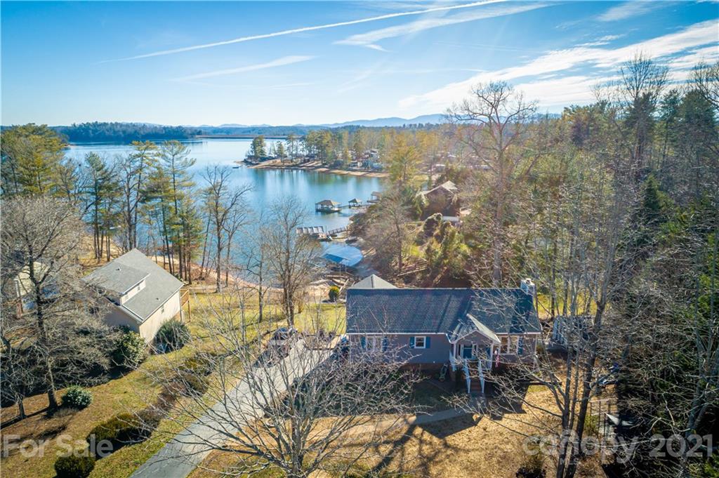 2641 Laurel Pointe Drive Nebo NC 28761